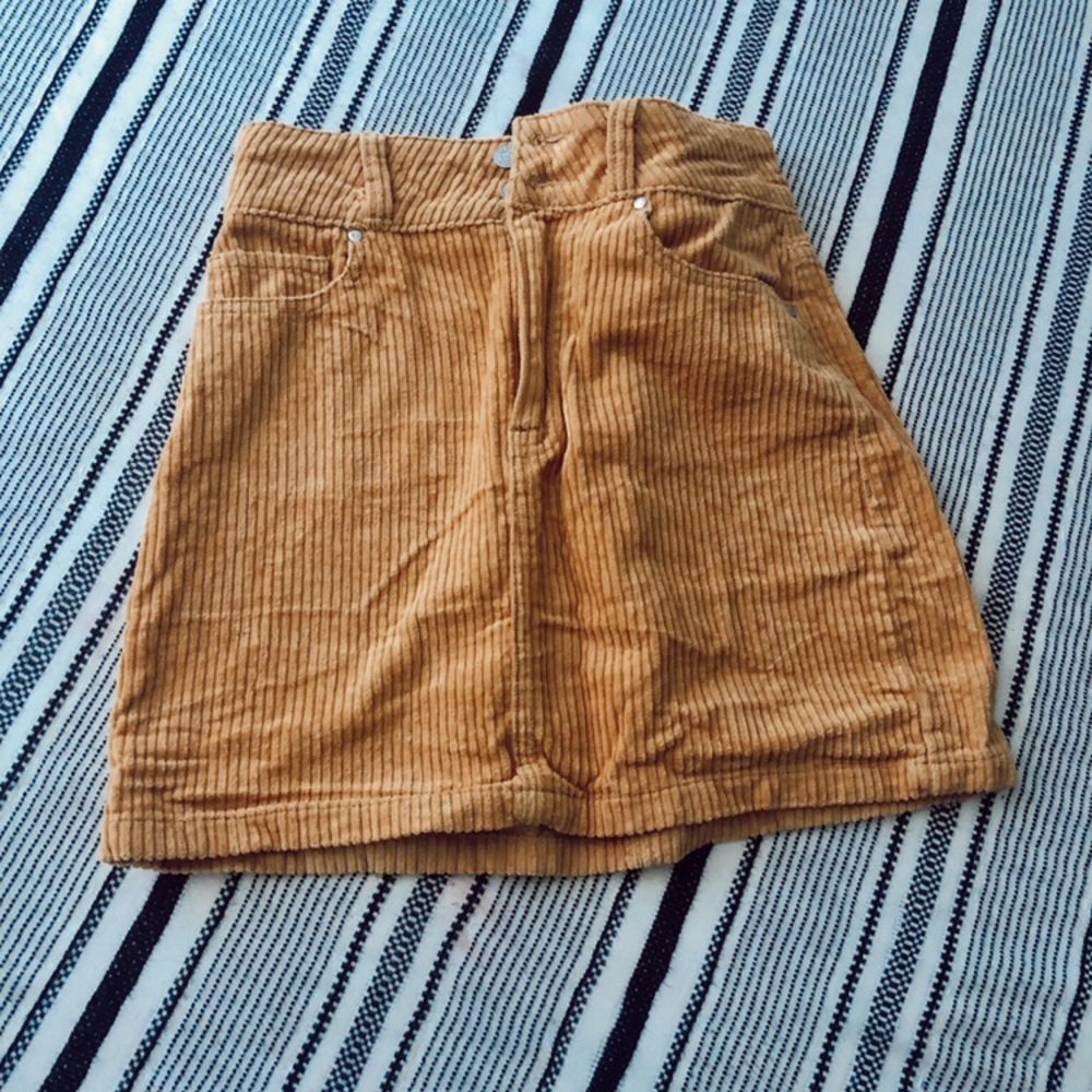 Corduroy skirt